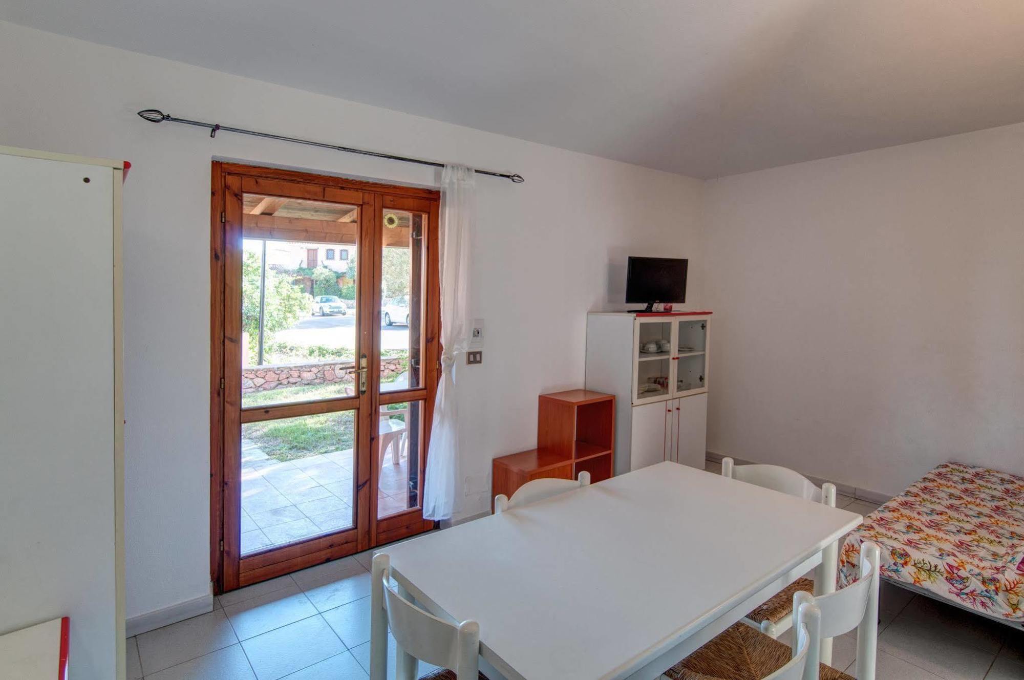 Residenze Gallura Сан-Теодоро Екстер'єр фото